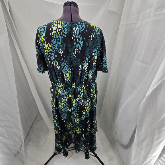718-6 Torrid Bubble Charm Flutter sleeve Black & Green midi Dress Size 2 18/20 - Picture 9 of 14